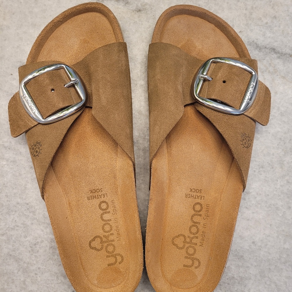 Slide sandals